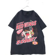 tasmanian devil × red wings tee 90s